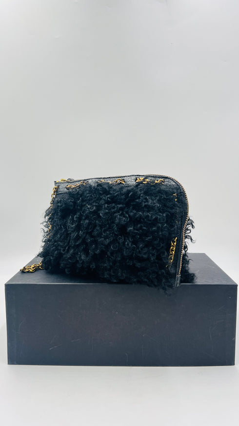 Pochette faux fur con catena