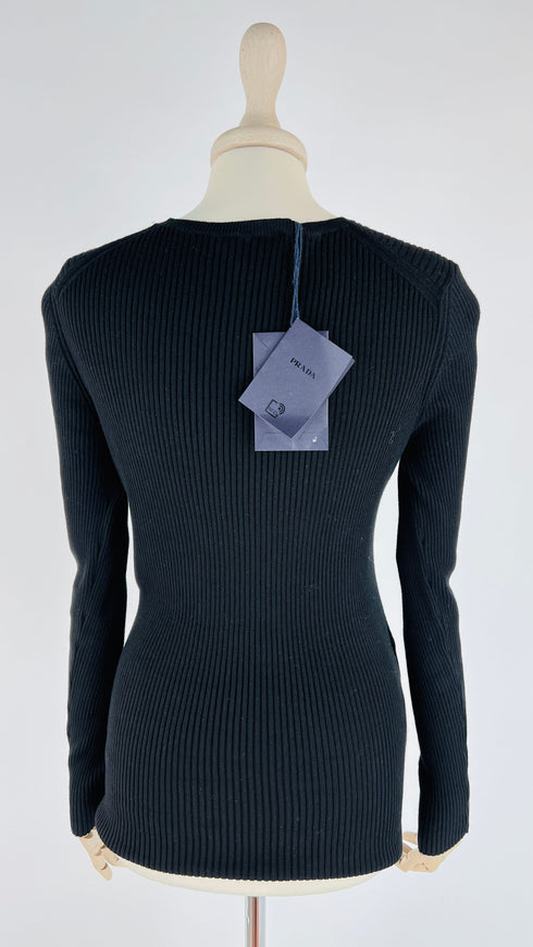 Maglia girocollo con cartellino