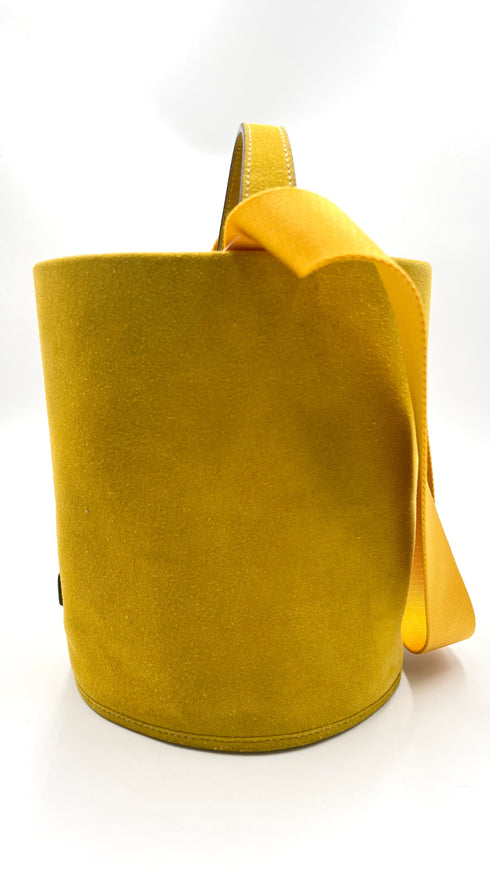 Borsa a secchiello in suede