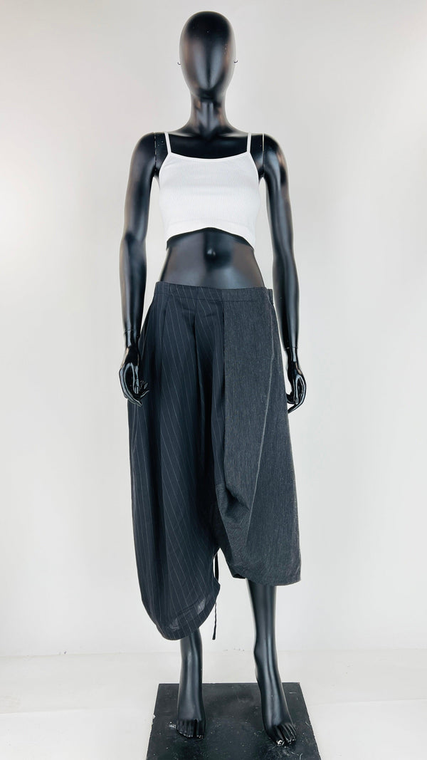 Pantaloni cropped mix gessato