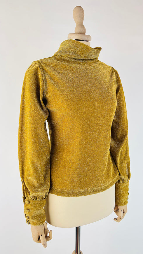 Maglia collo alto dorata