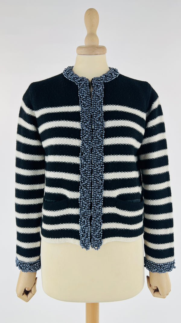 Cardigan con appliqués