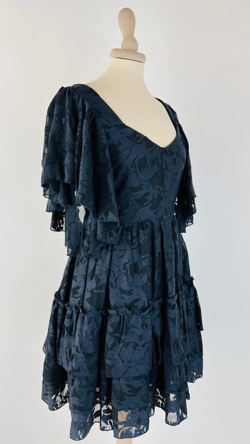 Abito corto in pizzo blu con cartellino