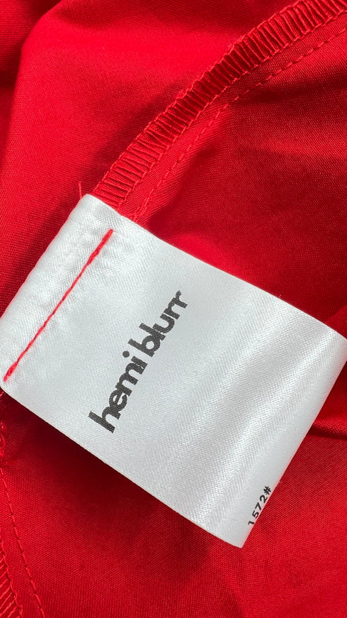 Camicia in popeline con cartellino