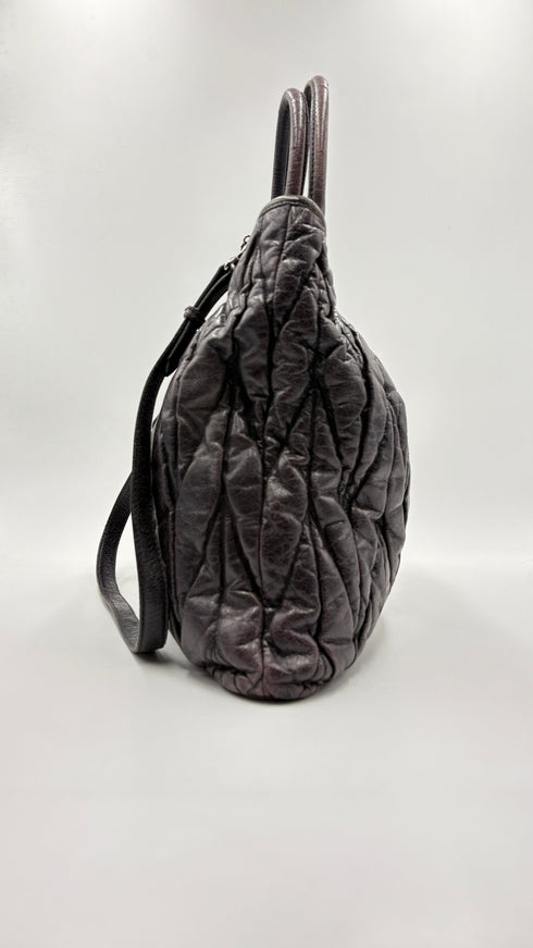 Borsa a mano in pelle matelassè