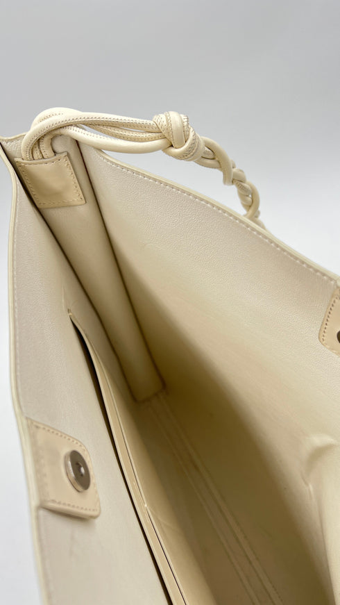 Shopper "Tangle"