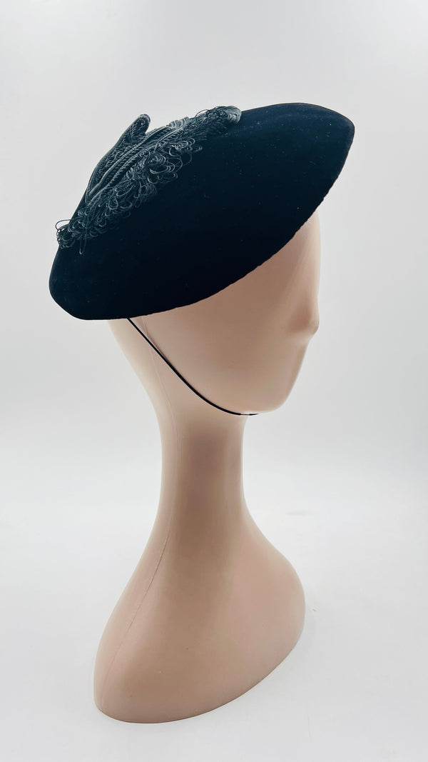 Cappello vintage in velluto