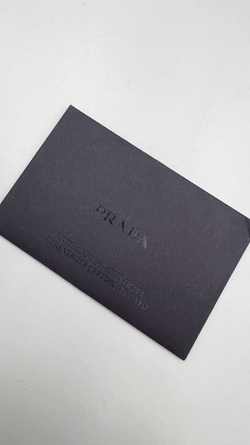 Triangle Bi-Fold Wallet Argento