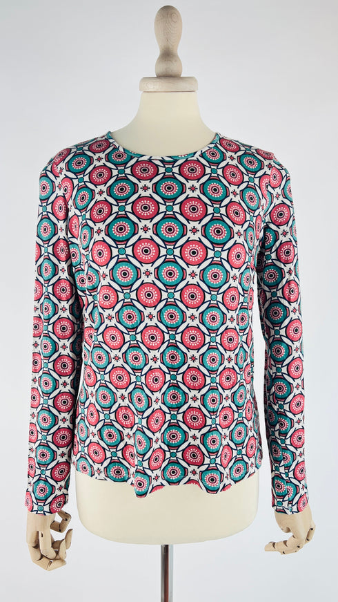 Longsleeve geometrica con cartellino