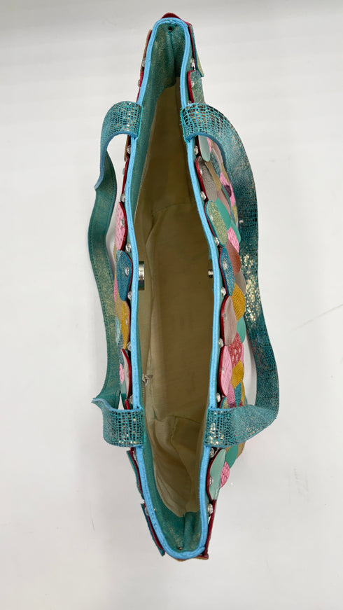 Borsa a spalla con applicazioni vintage