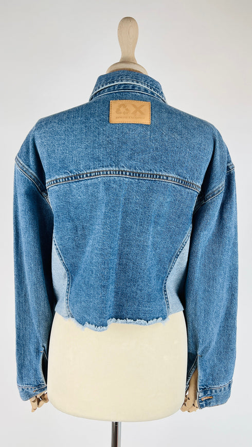 Giacca cropped sfrangiata