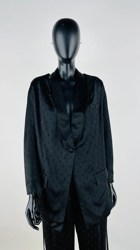Completo nero in tessuto jacquard satinato