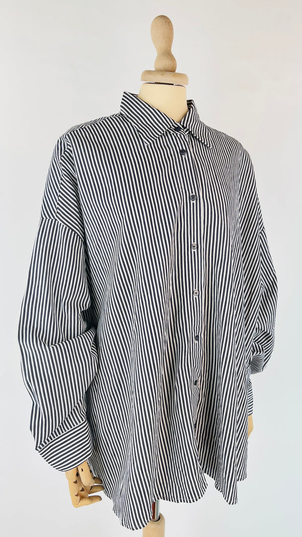 Camicia over a righe