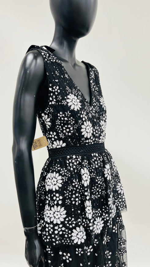 Abito lungo fiori con cartellino