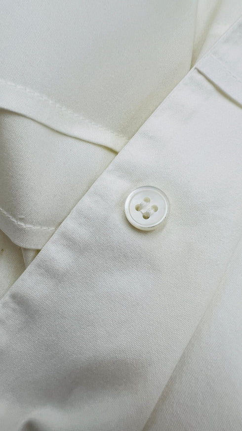 Camicia sfiancata bianca