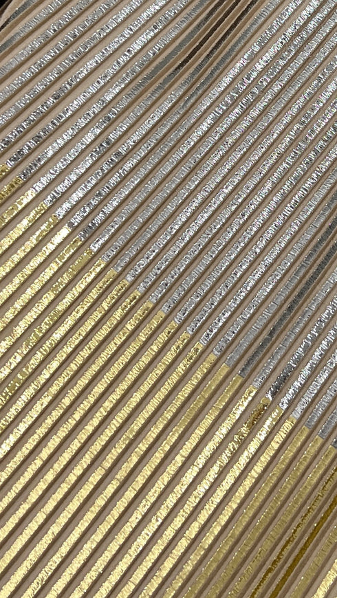 Gonna corta laminata