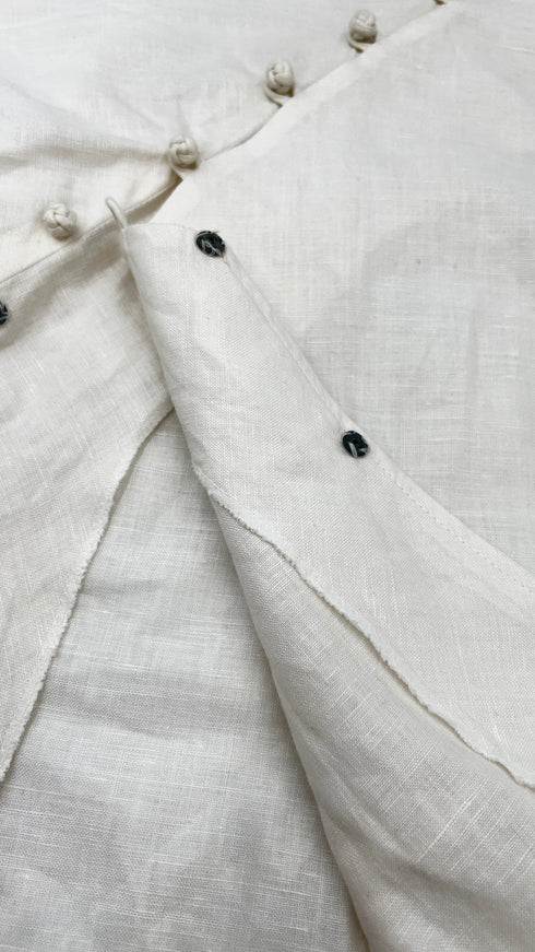 Camicia abbottonatura asimmetrica
