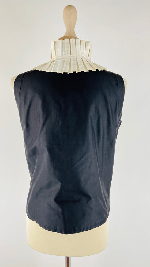 Gilet con collo plissé