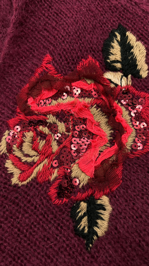 Maglione ricamo rosa