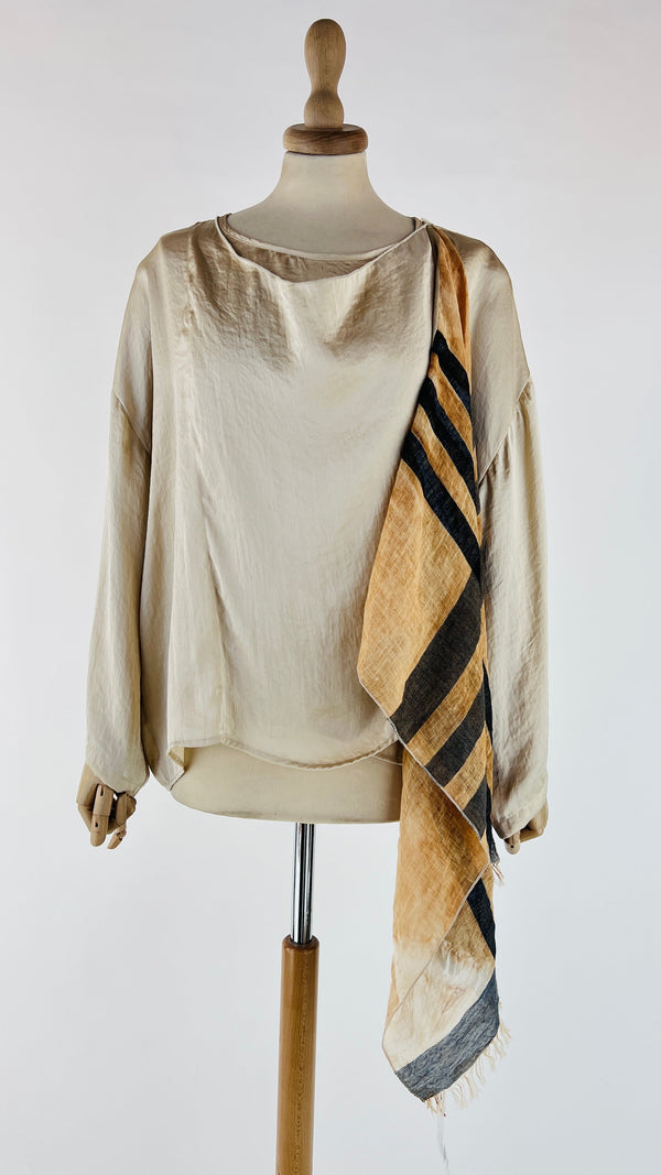 Blusa con inserto foulard
