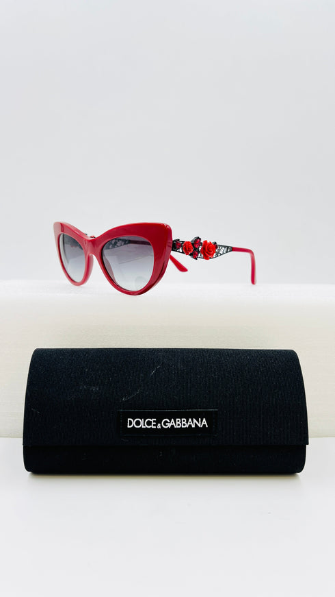 Occhiali da sole con rose