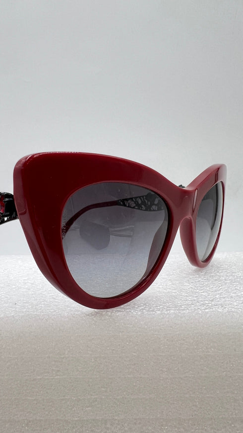 Occhiali da sole con rose
