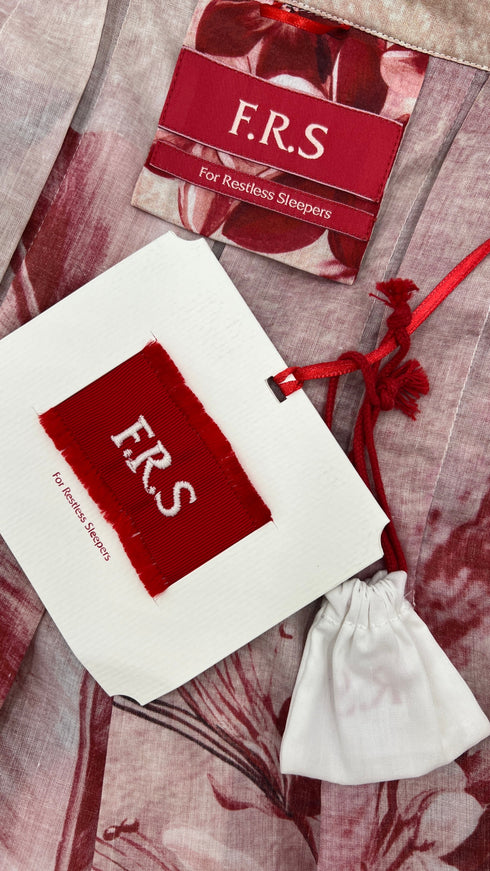 Camicia macro stampa con cartellino