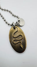 Collana con ciondolo serpente Fossil