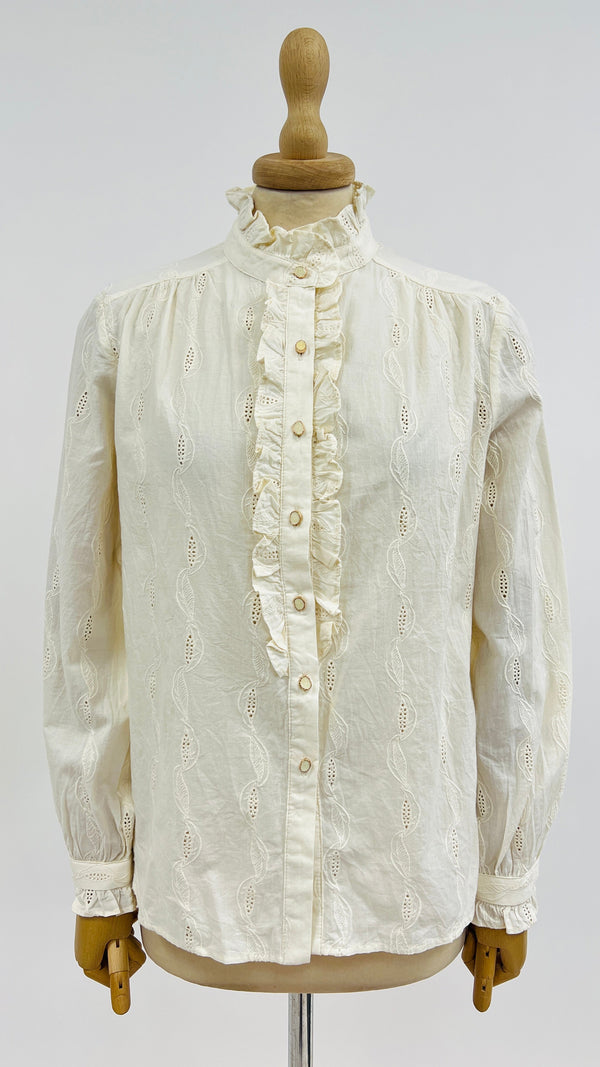 Camicia traforata collo volant