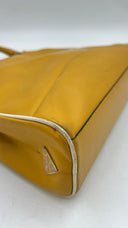 Borsa in pelle color senape PRADA