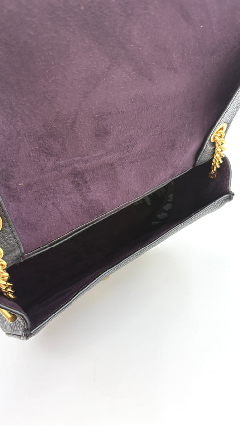 Borsa a spalla con borchie