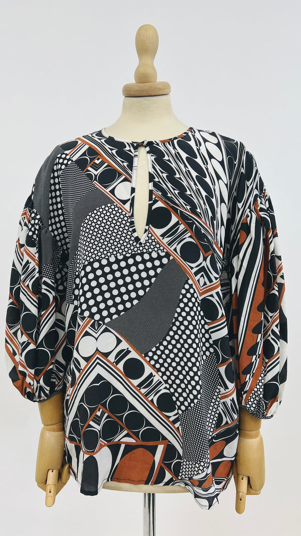 Blusa pois fantasia