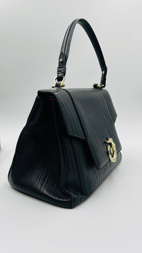 Borsa a spalla con hardware oro