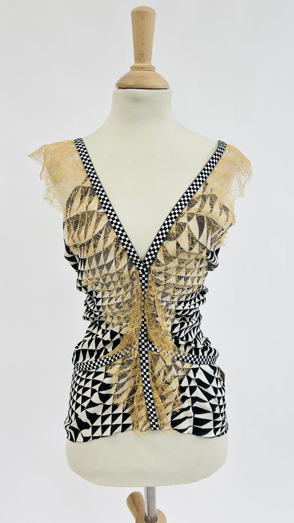 Top smanicato con scollo a V