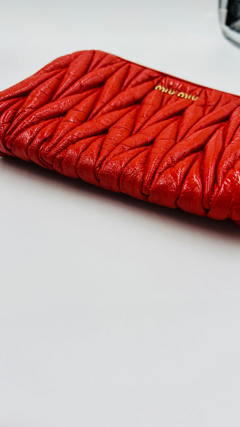 Pochette in matelasse