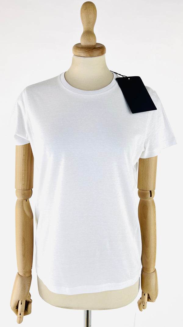 T-shirt con cartellino