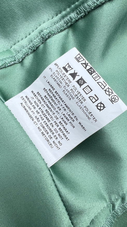 Abito lungo in raso con stola