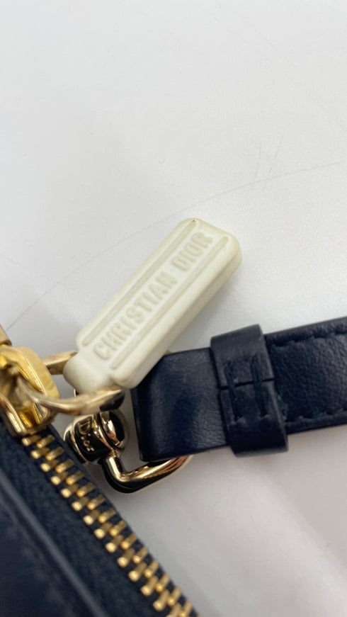 Pochette in pelle blu