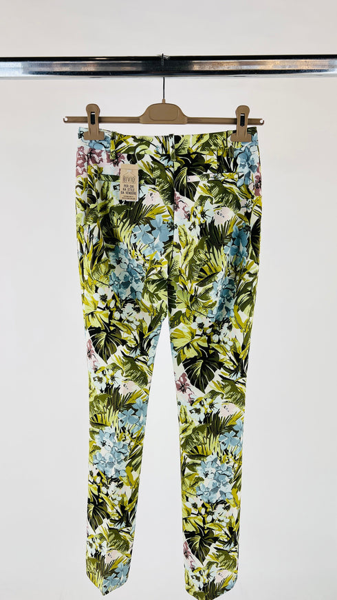 Pantaloni flared a fiori