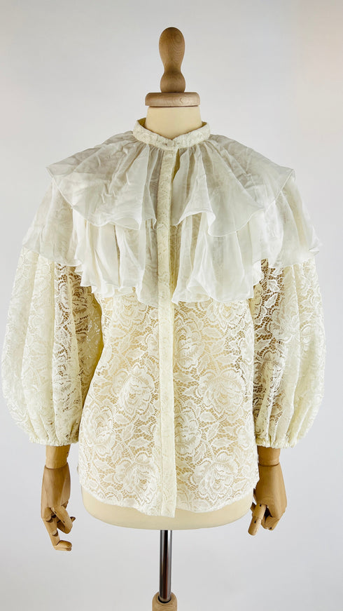Camicia con macro volant