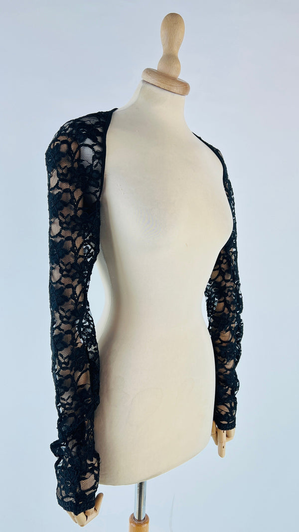 Coprispalle in pizzo nero