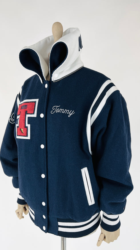 Giacca stile varsity con mantella