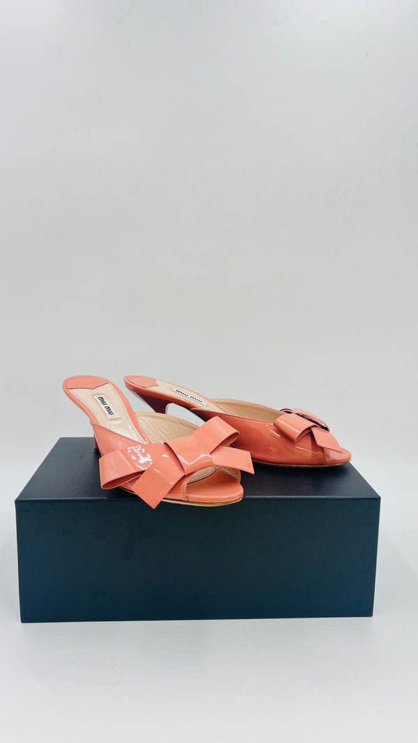 Mules pelle verniciata con fiocco N.38