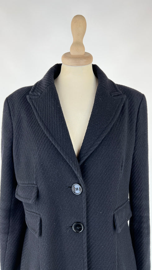 Cappotto nero trama a righe