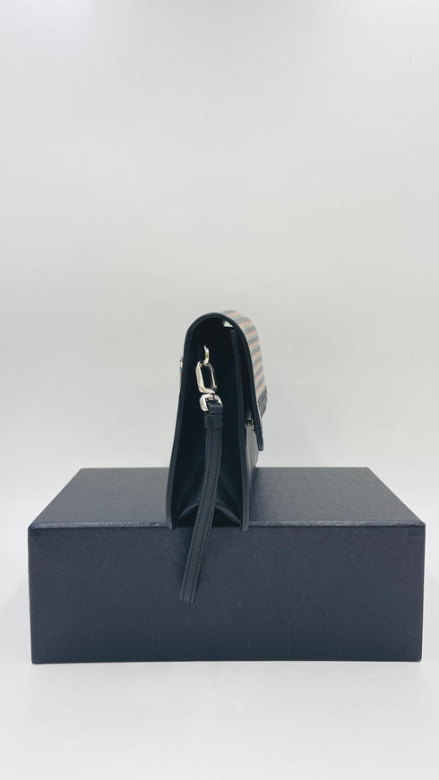 Pochette geometrica saffiano