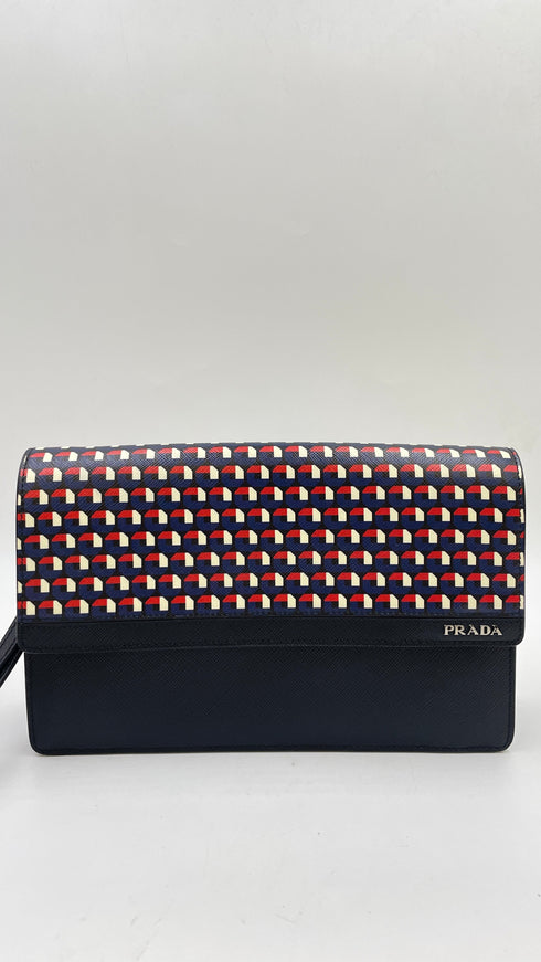 Pochette geometrica saffiano