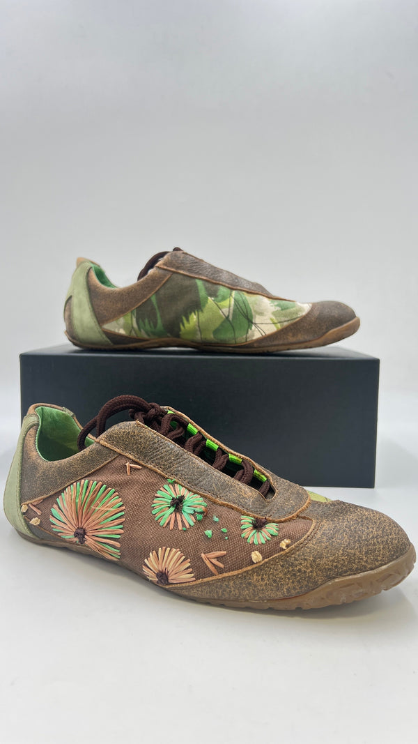 Sneakers fiori ricamo