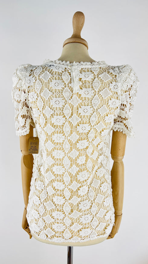 Top in pizzo bianco