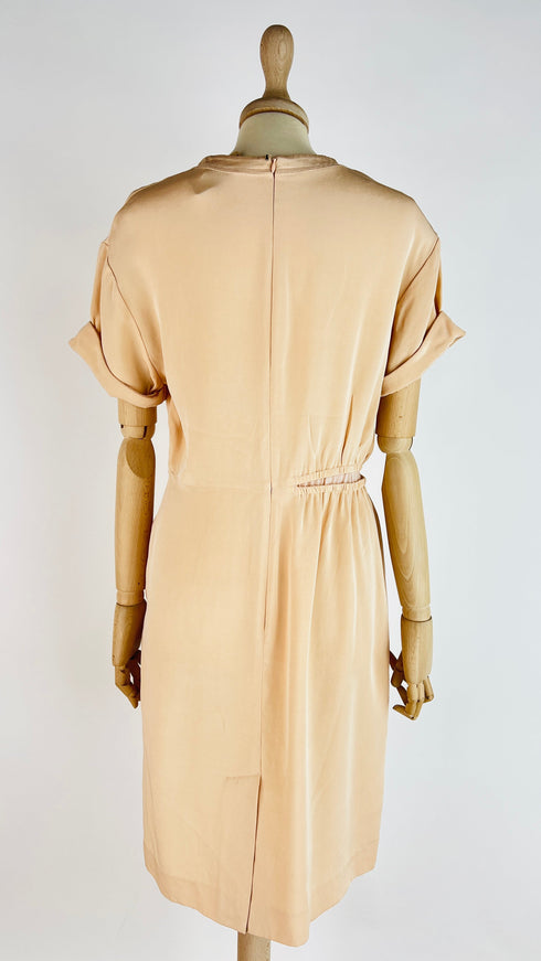 Abito corto con drappeggi