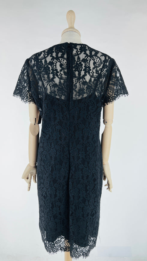 Abito midi in pizzo